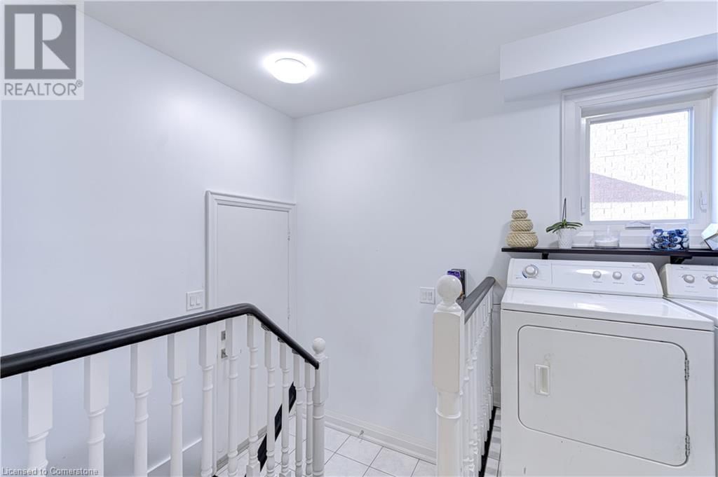 39 IONA CRESCENT Image 39