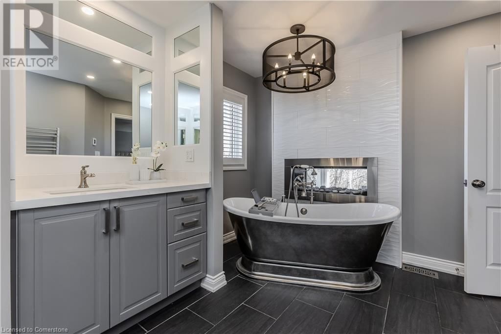 5339 JAMESON CRESCENT Image 25