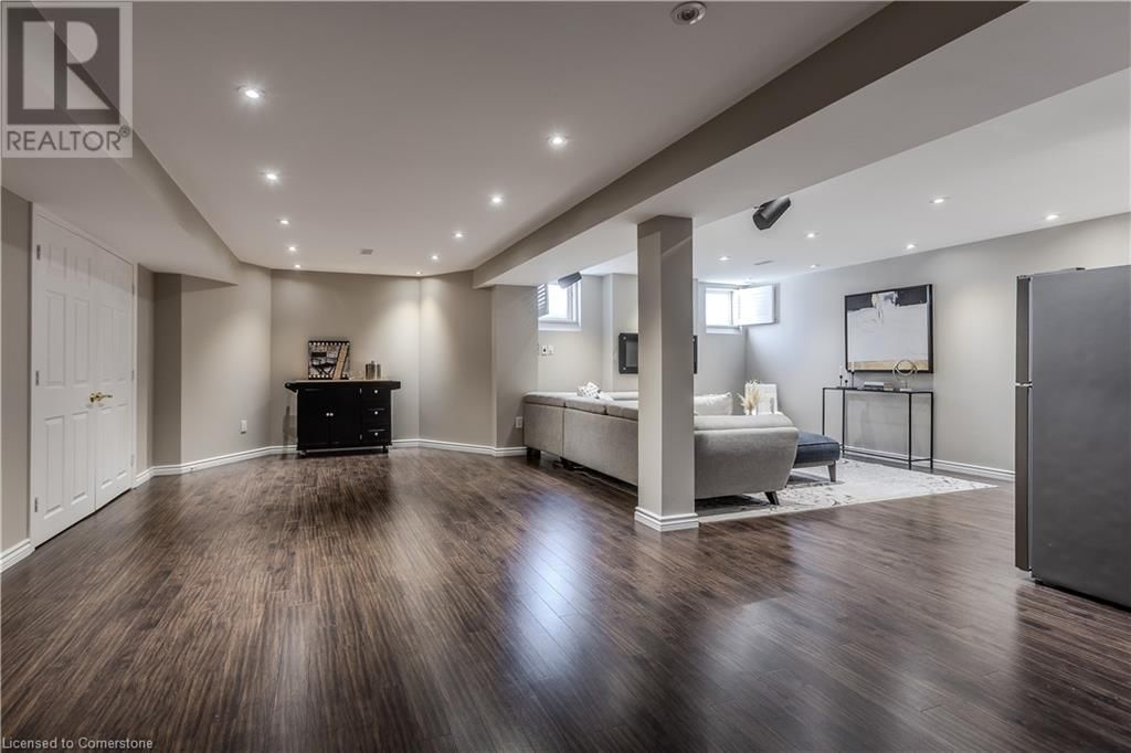 5339 JAMESON CRESCENT Image 33