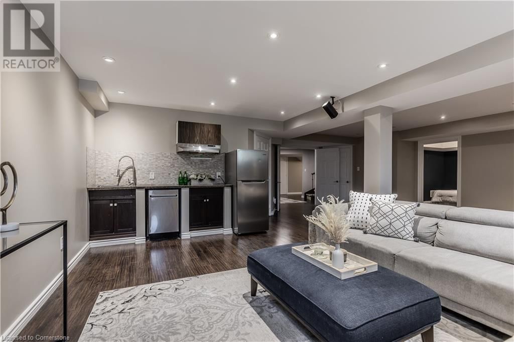 5339 JAMESON CRESCENT Image 36