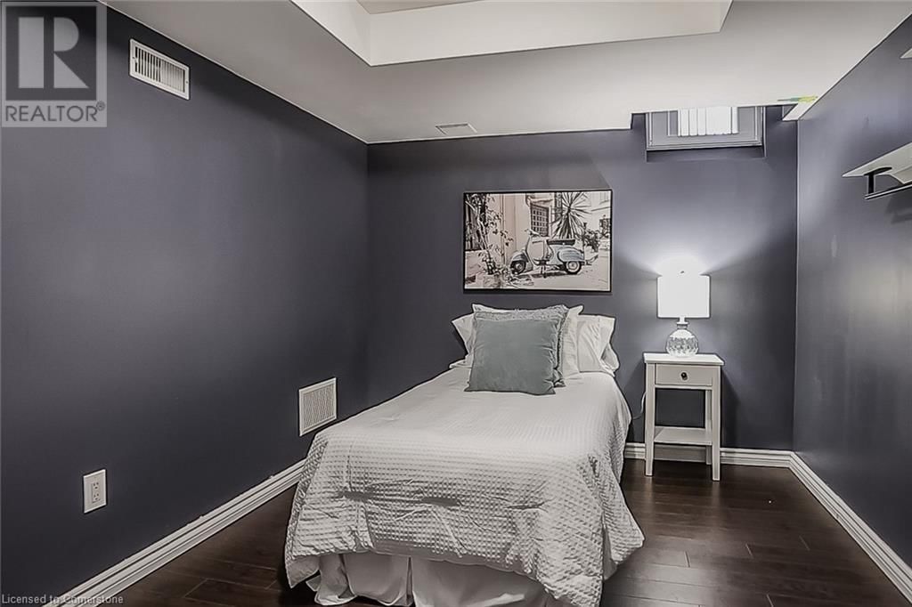 5339 JAMESON CRESCENT Image 37