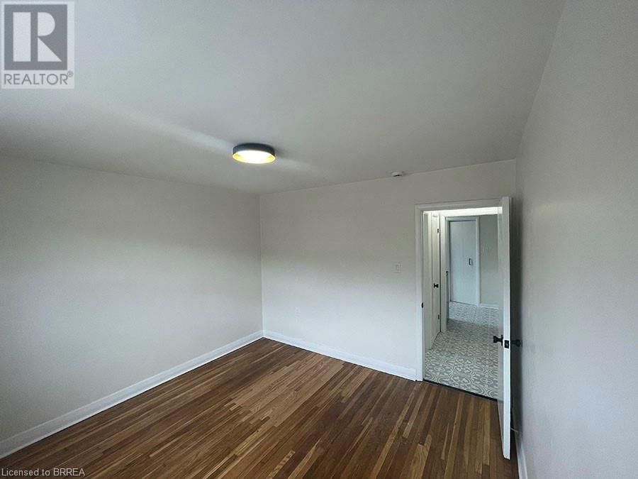 11-#2 - 7 SHERIDAN STREET Image 16