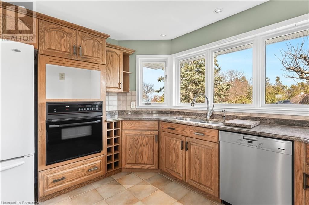 3503 LAKESHORE ROAD Image 15
