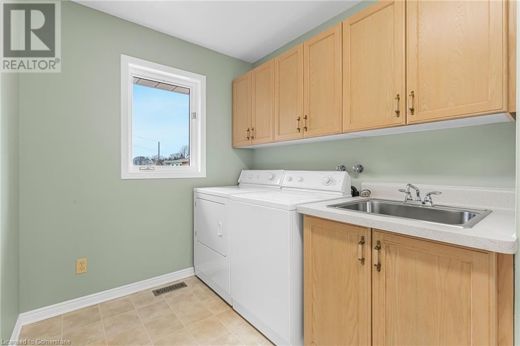 3503 LAKESHORE ROAD Image 24