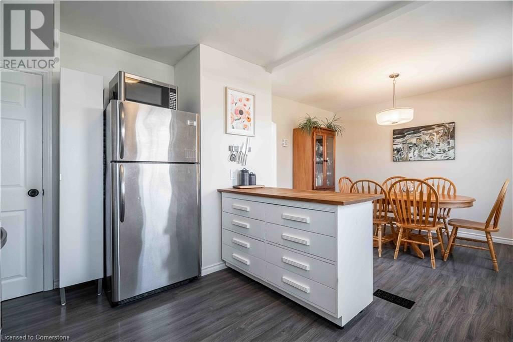 2279 KING STREET EAST Image 12