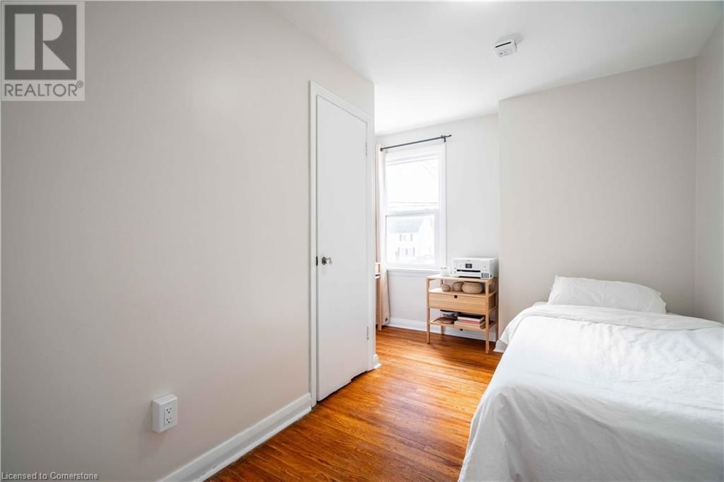 2279 KING STREET EAST Image 19
