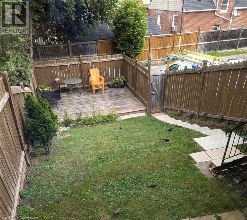 2279 KING STREET EAST Image 33