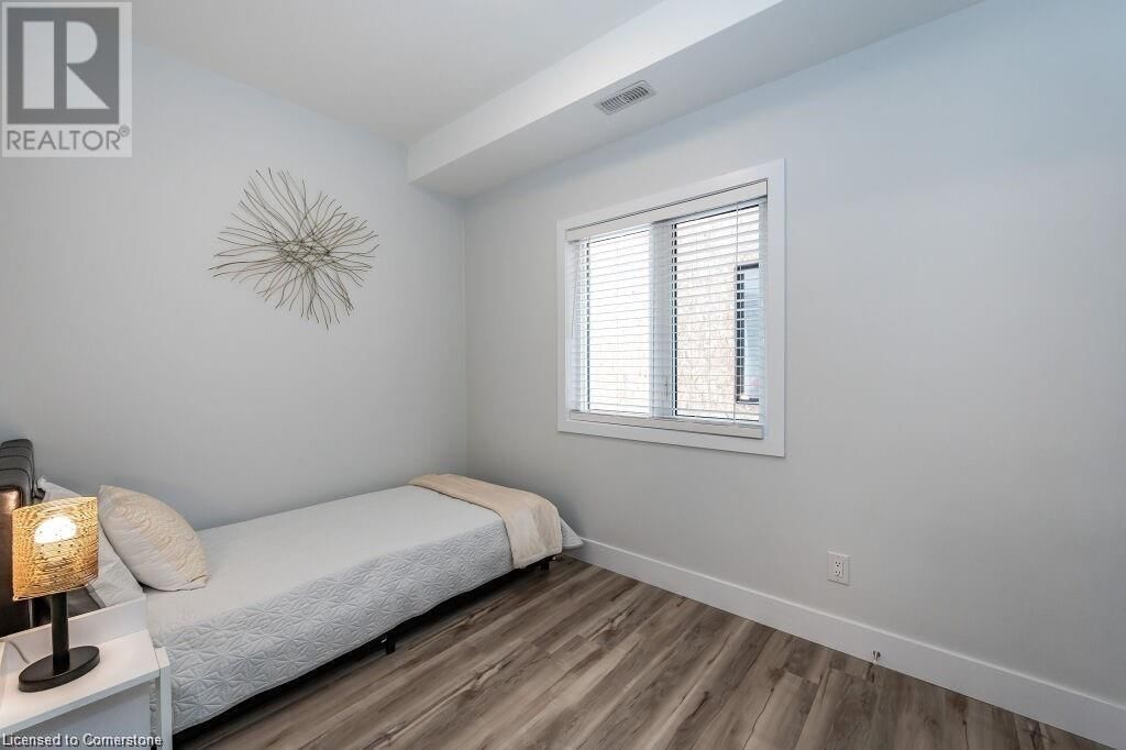 498 KARN STREET Image 13