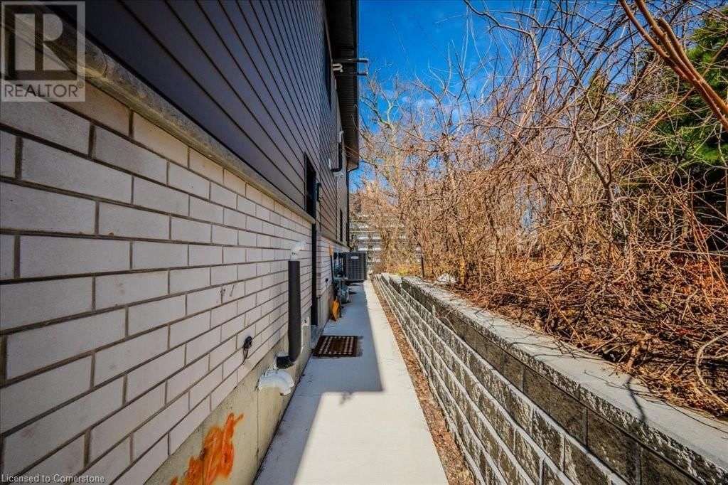 498 KARN STREET Image 24