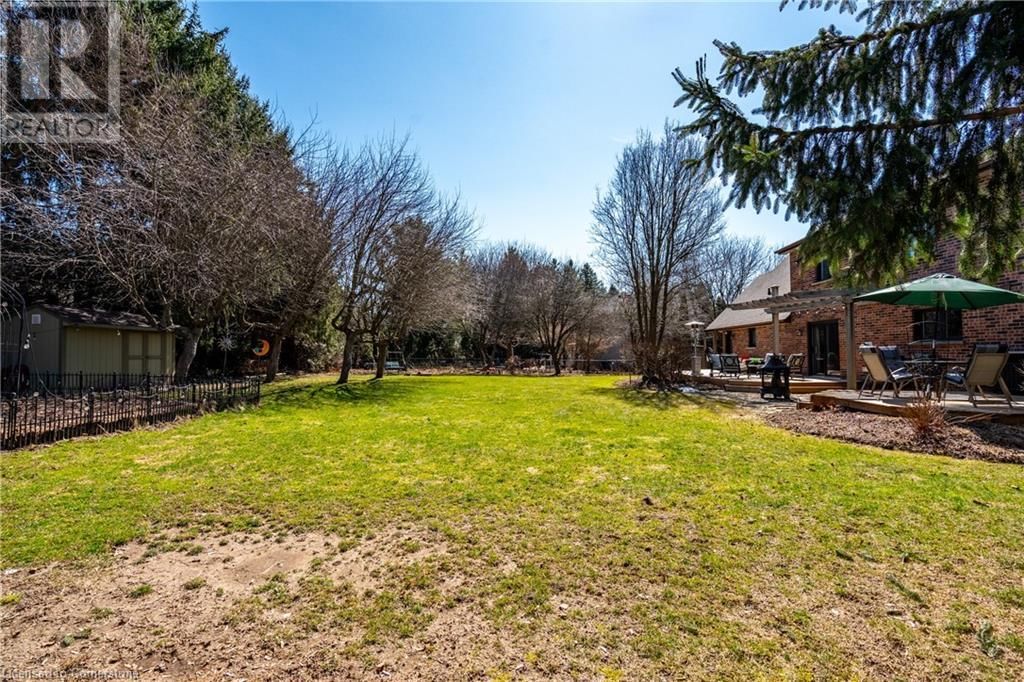 6 VANSTRAALEN STREET Image 32