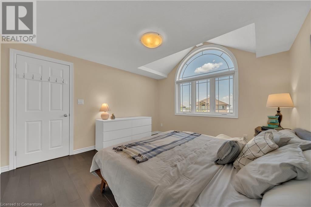 437 ZELLER DRIVE Image 20
