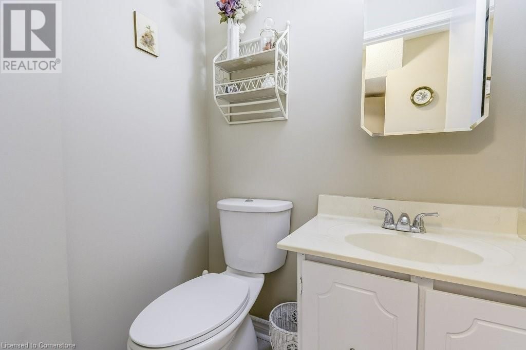 110 ELGIN DRIVE Image 20