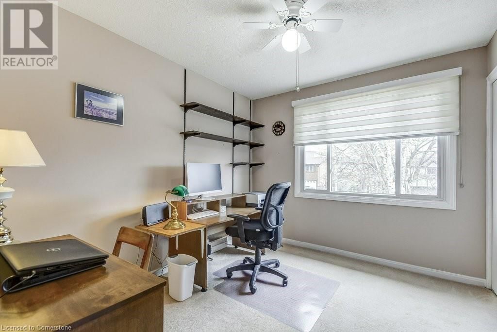 110 ELGIN DRIVE Image 24