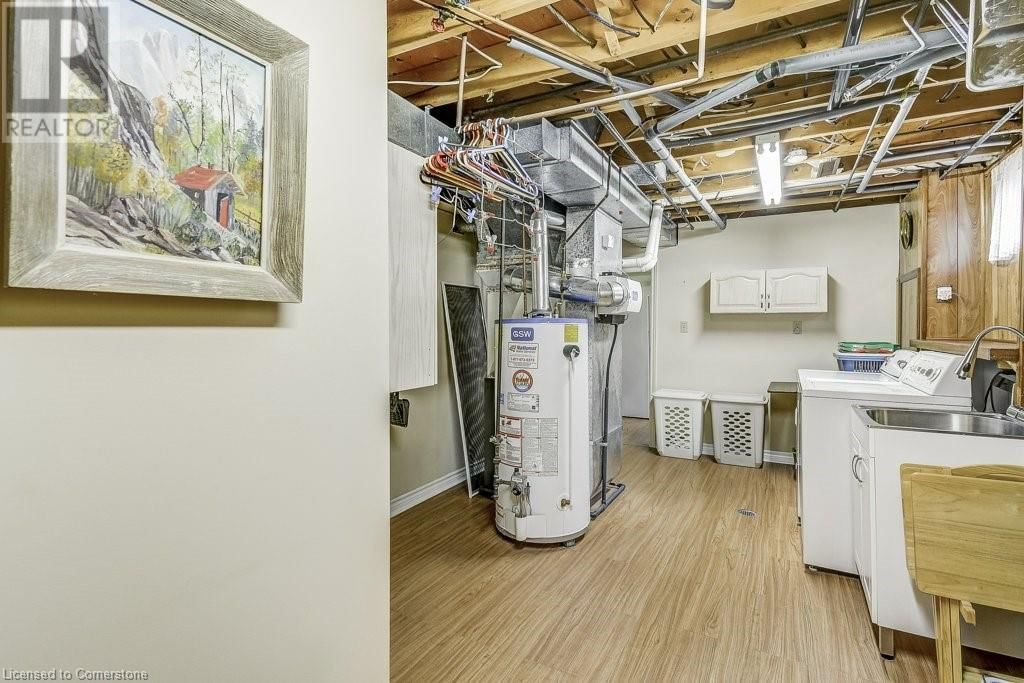 110 ELGIN DRIVE Image 38