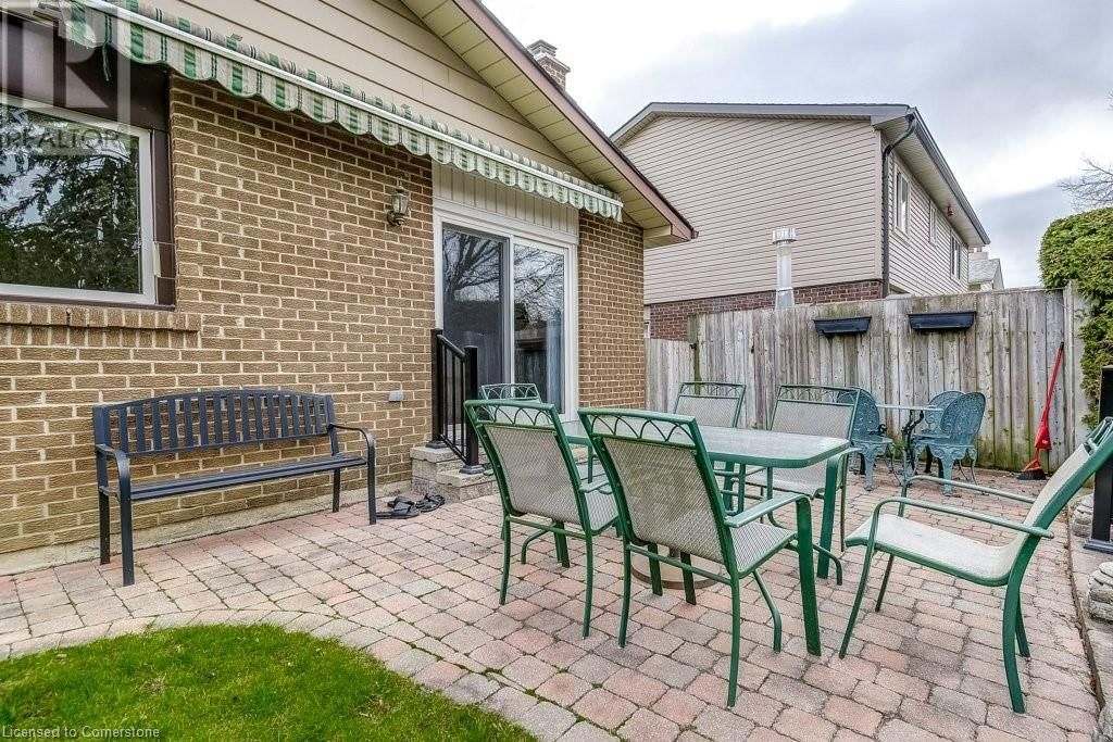 110 ELGIN DRIVE Image 40