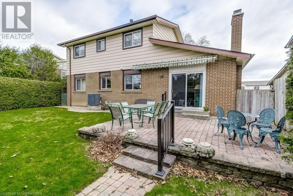 110 ELGIN DRIVE Image 41