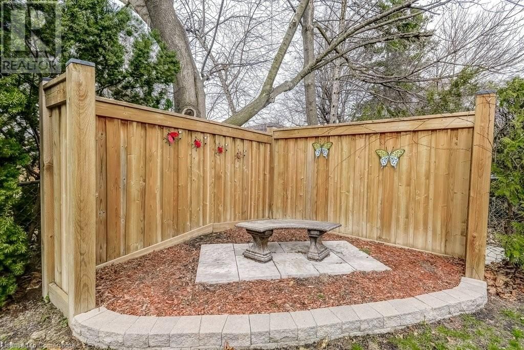 110 ELGIN DRIVE Image 43