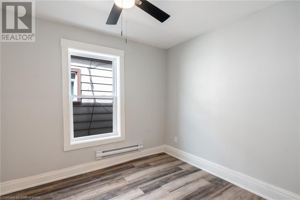 189 BRITANNIA AVENUE Image 15