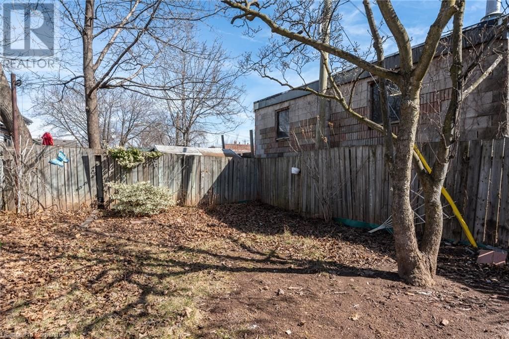 189 BRITANNIA AVENUE Image 21