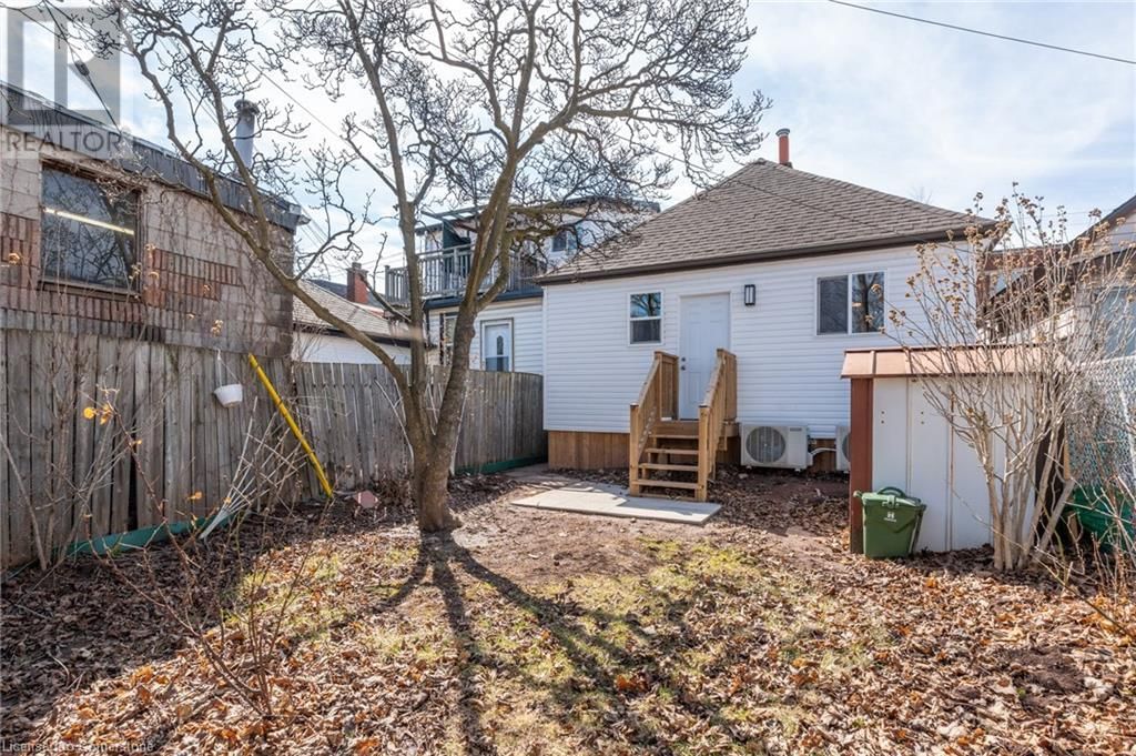 189 BRITANNIA AVENUE Image 23