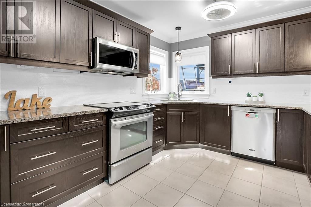 70 OAKDALE BOULEVARD Image 10