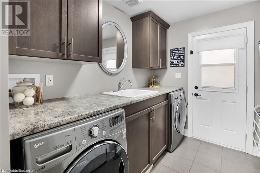 70 OAKDALE BOULEVARD Image 19