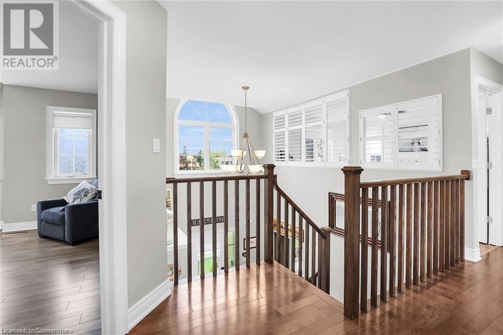 70 OAKDALE BOULEVARD Image 21