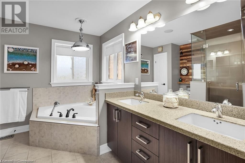 70 OAKDALE BOULEVARD Image 24