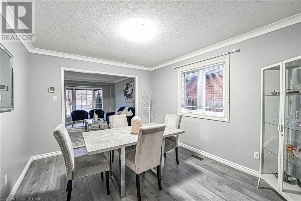 172 ALDERLEA AVENUE Image 7
