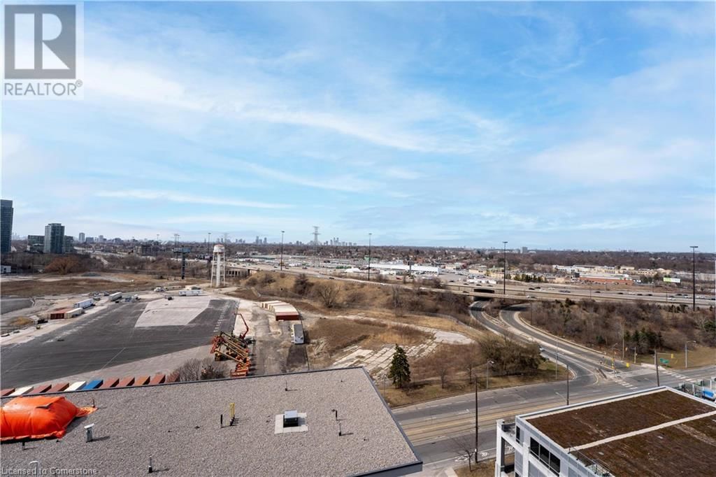 1511 - 38 ANNIE CRAIG DRIVE Image 26
