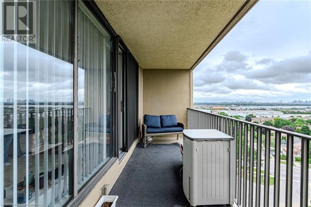 1203 - 6500 MONTEVIDEO ROAD Image 25