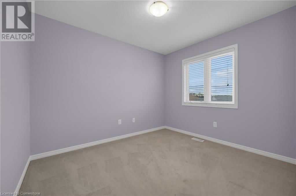 126 MERRILEE CRESCENT Image 12