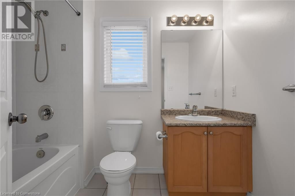 126 MERRILEE CRESCENT Image 14
