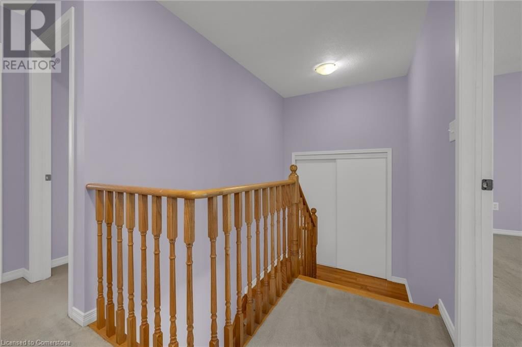 126 MERRILEE CRESCENT Image 17