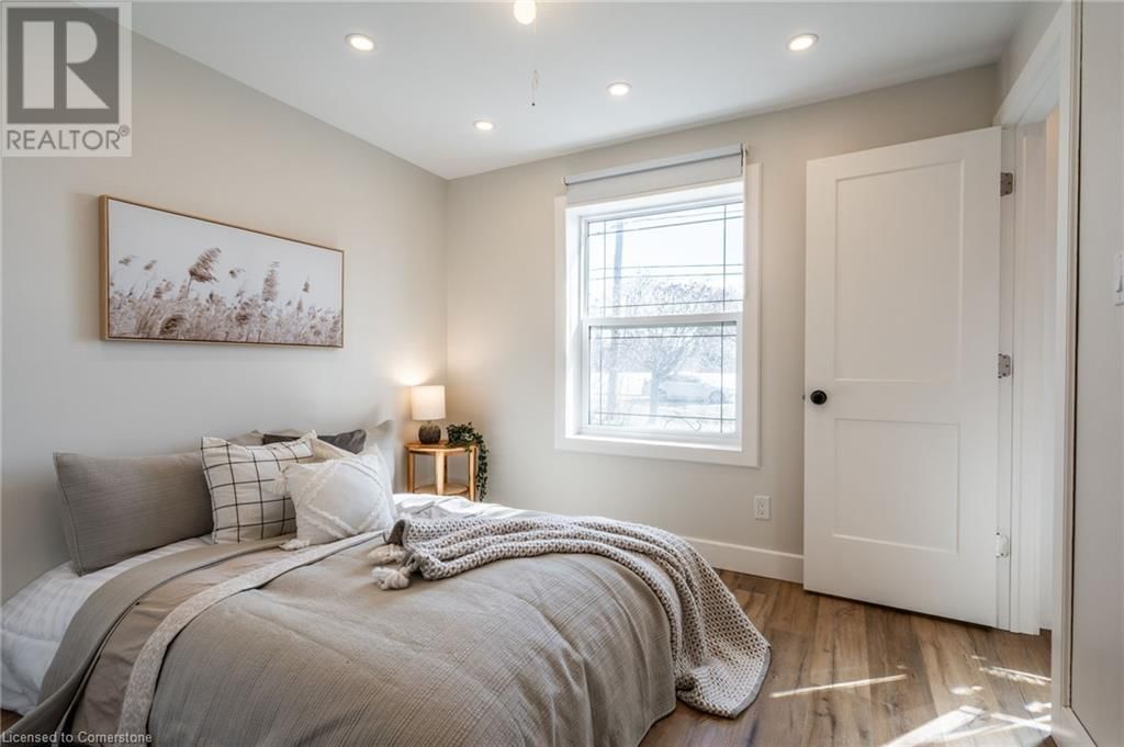 2812 UPPER JAMES STREET STREET Image 12