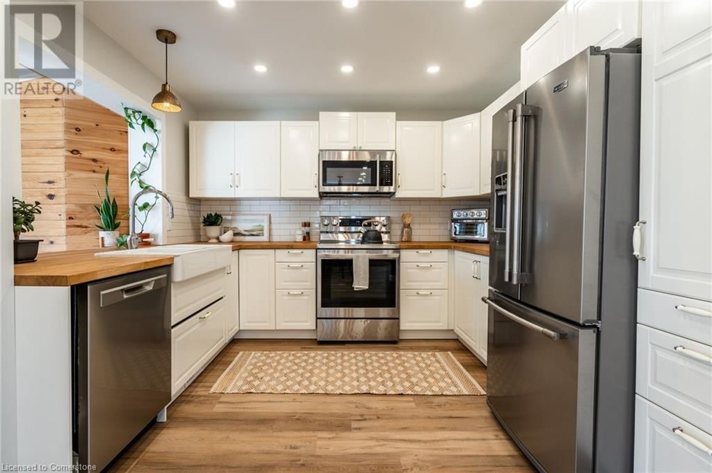 2812 UPPER JAMES STREET STREET Image 21