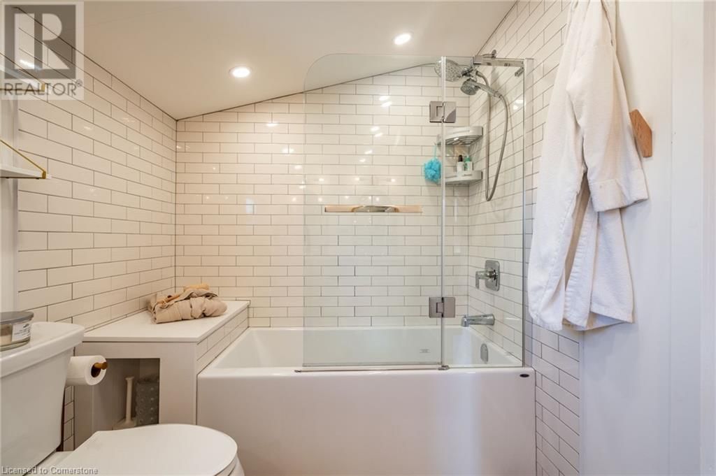 2812 UPPER JAMES STREET STREET Image 36