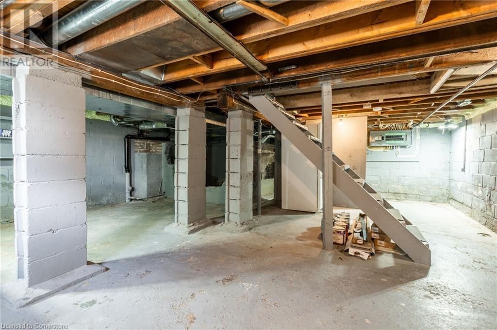 2812 UPPER JAMES STREET STREET Image 38