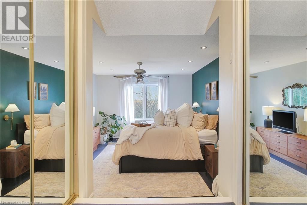 108 BLENHEIM ROAD Image 20