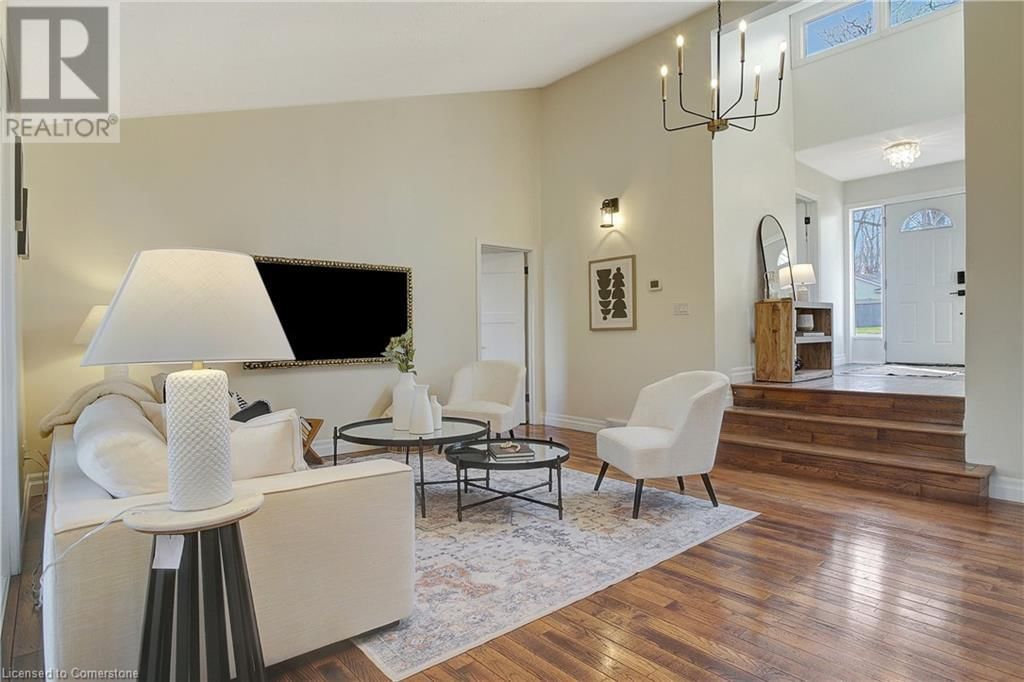 108 BLENHEIM ROAD Image 3