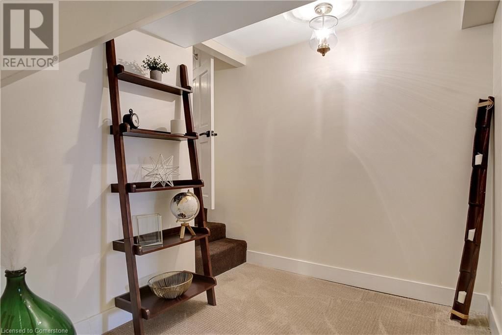 108 BLENHEIM ROAD Image 37