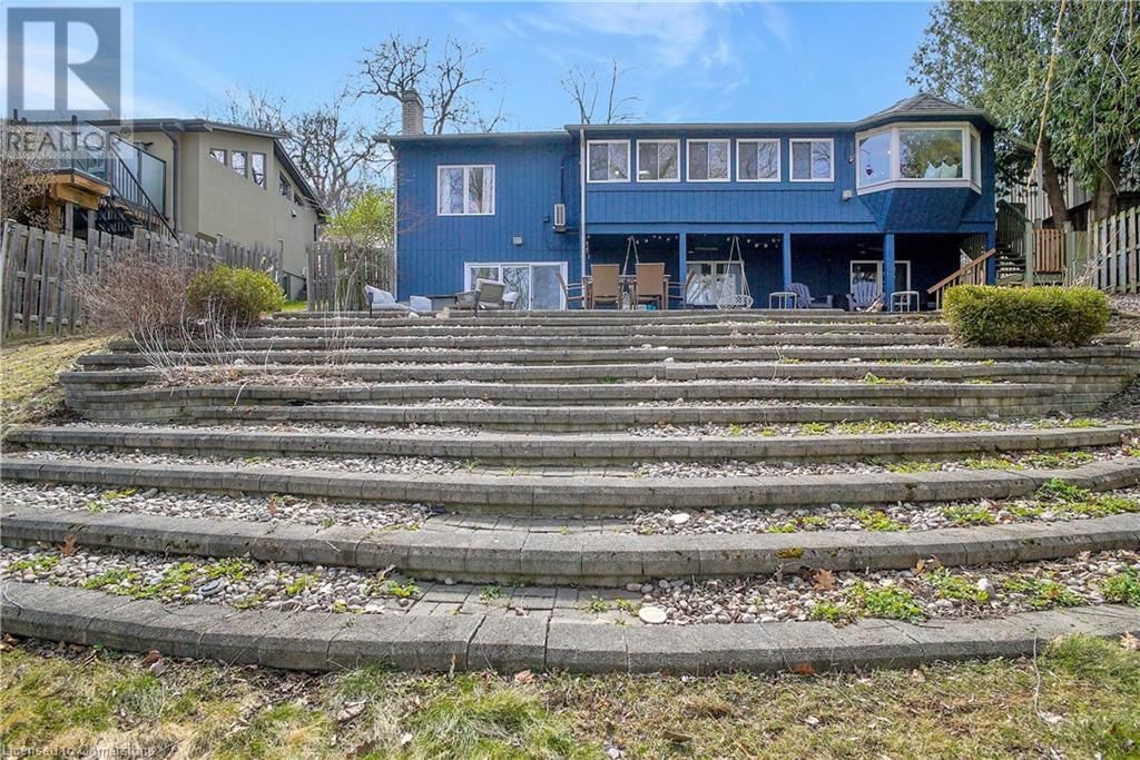108 BLENHEIM ROAD Image 45