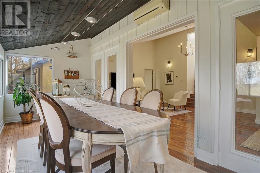 108 BLENHEIM ROAD Image 8