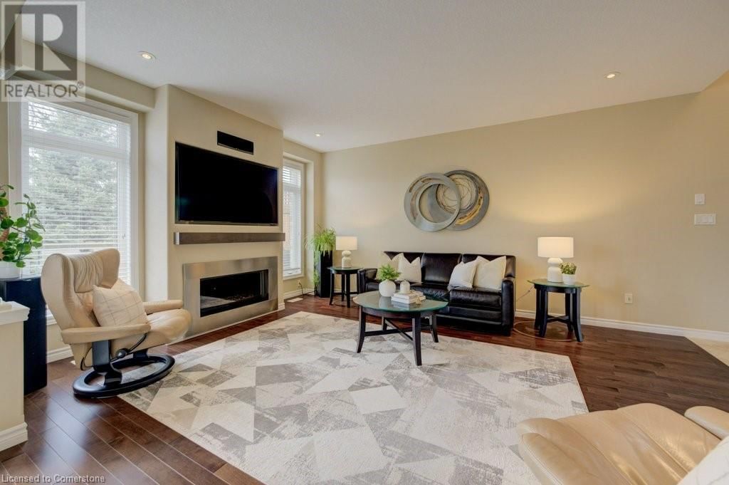 94 PARKVALE DRIVE Image 10