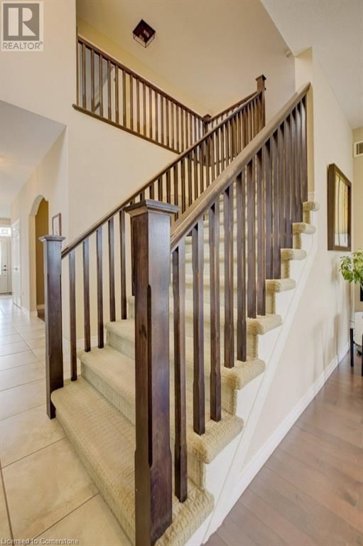 94 PARKVALE DRIVE Image 21