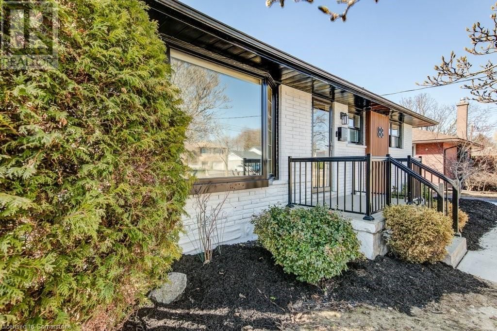 88 WOODHAVEN ROAD Image 4