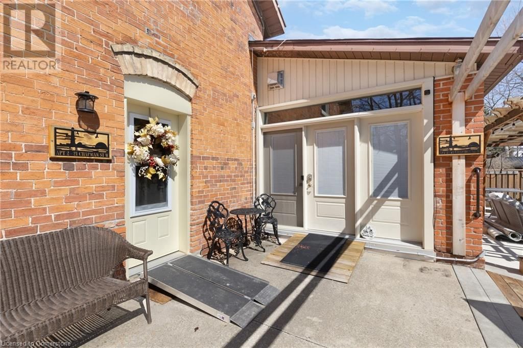 21 CHAPMAN ST W STREET WEST Image 32