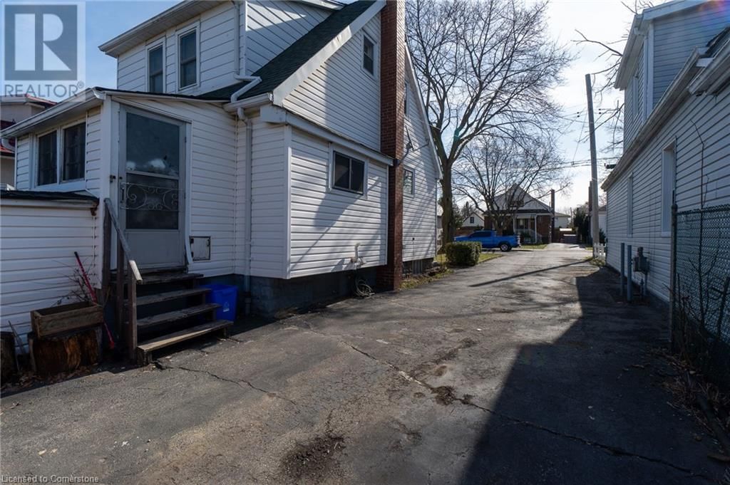 224 COCHRANE ROAD Image 4