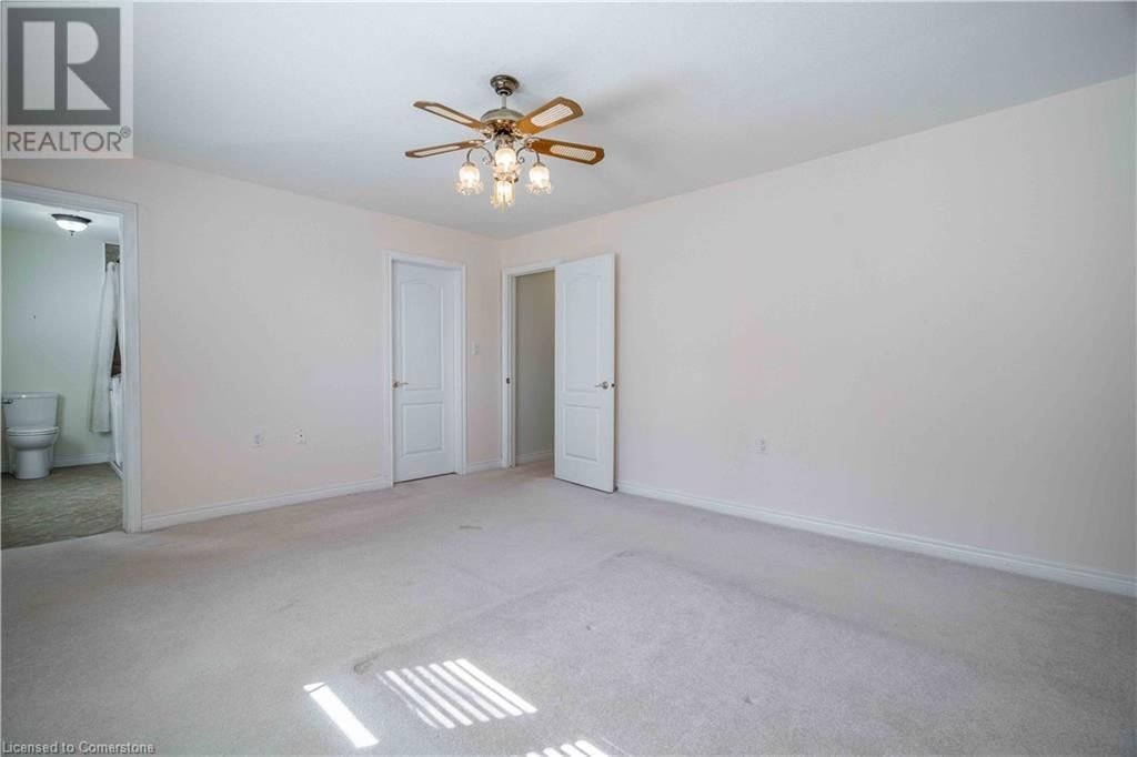 6 BLACKBURN LANE Image 21