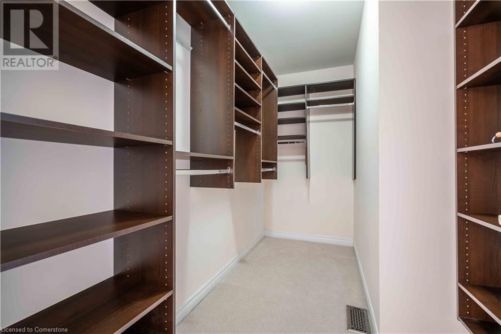 6 BLACKBURN LANE Image 24